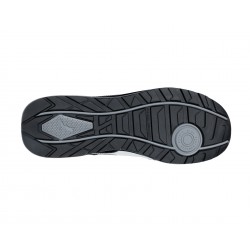Baskets de sécurité Puma S3 ESD HRO SRC Puma Airtwist noires en cuir grainé hydrofuge.
